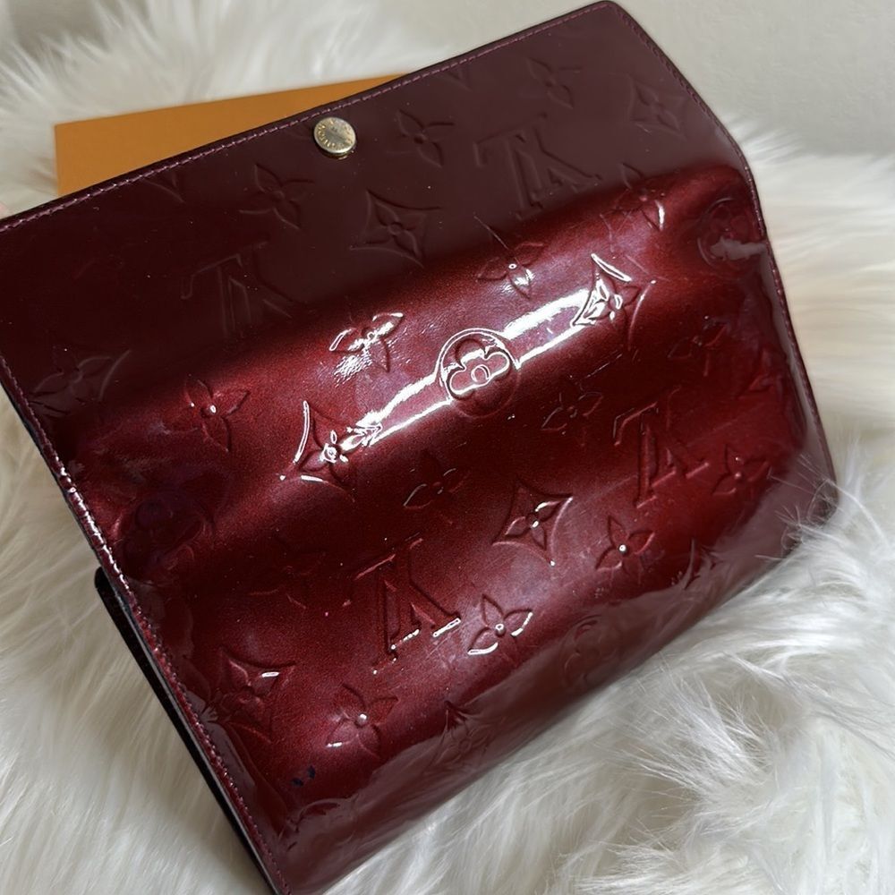 💯 Authentic Louis Vuitton Vernis  Sarah Long Wallet🍀 - Picture 5 of 16